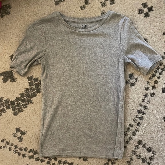 Cotton plain grey tee - Picture 1 of 2
